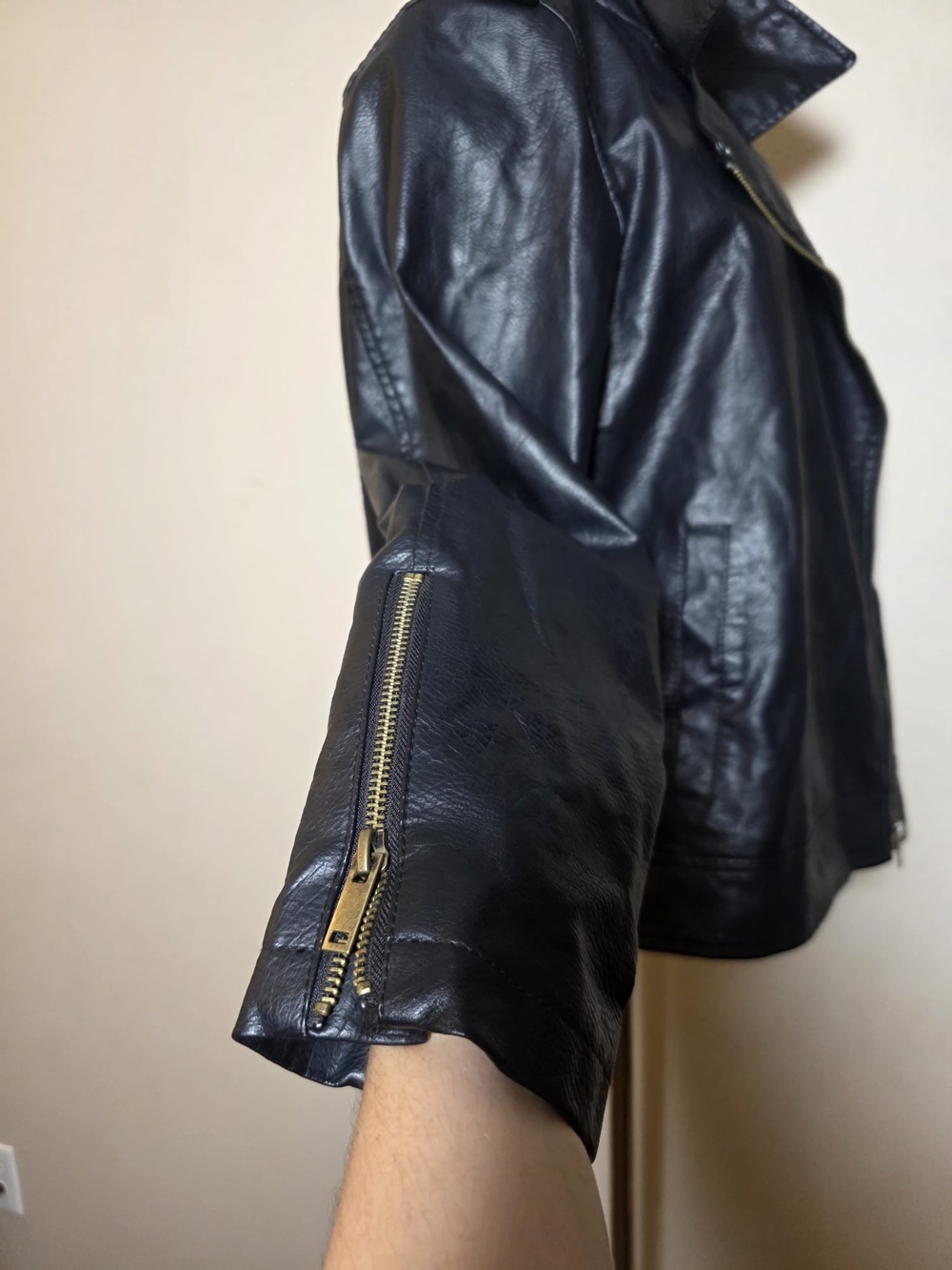 Universal Thread Women's L Black Faux Leather Quilted Moto Biker Jacket - Picture 7 of 7